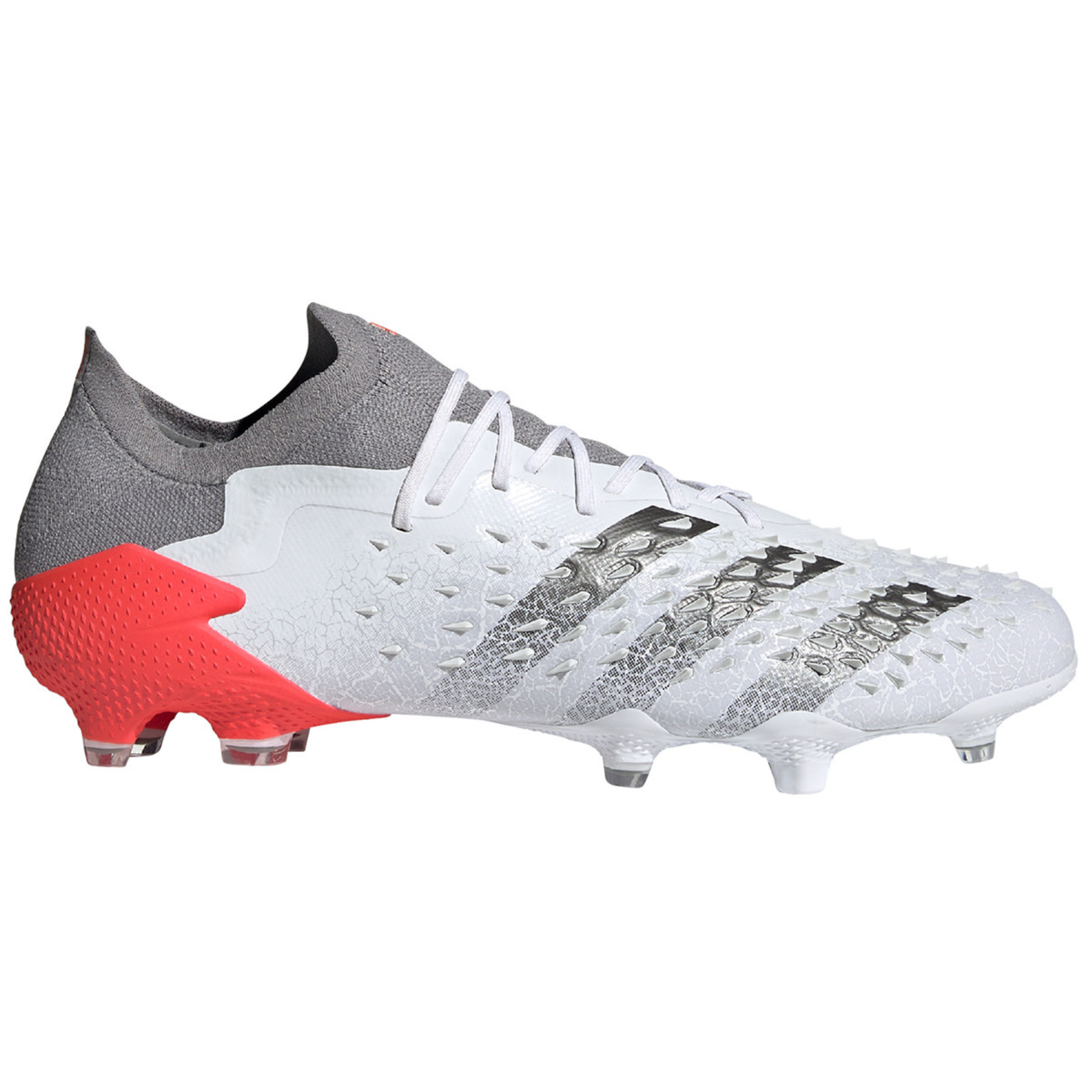 PREDATOR FREAK.1 LOW FG - SoccerWorld - SoccerWorld - Ball Control Boots