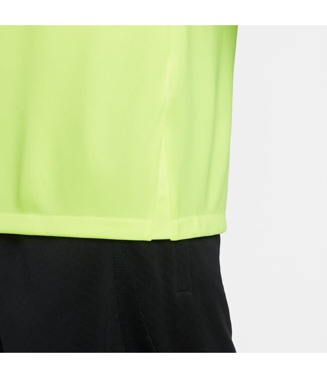 Nike Tottenham 22/23 Strike Training Jersey (Volt)