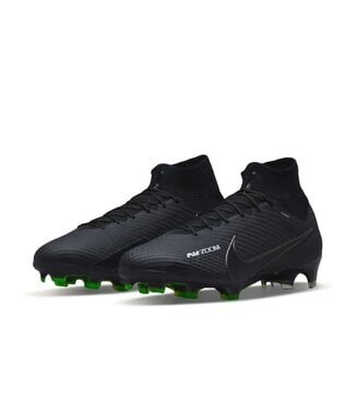 All black shop mercurial cleats