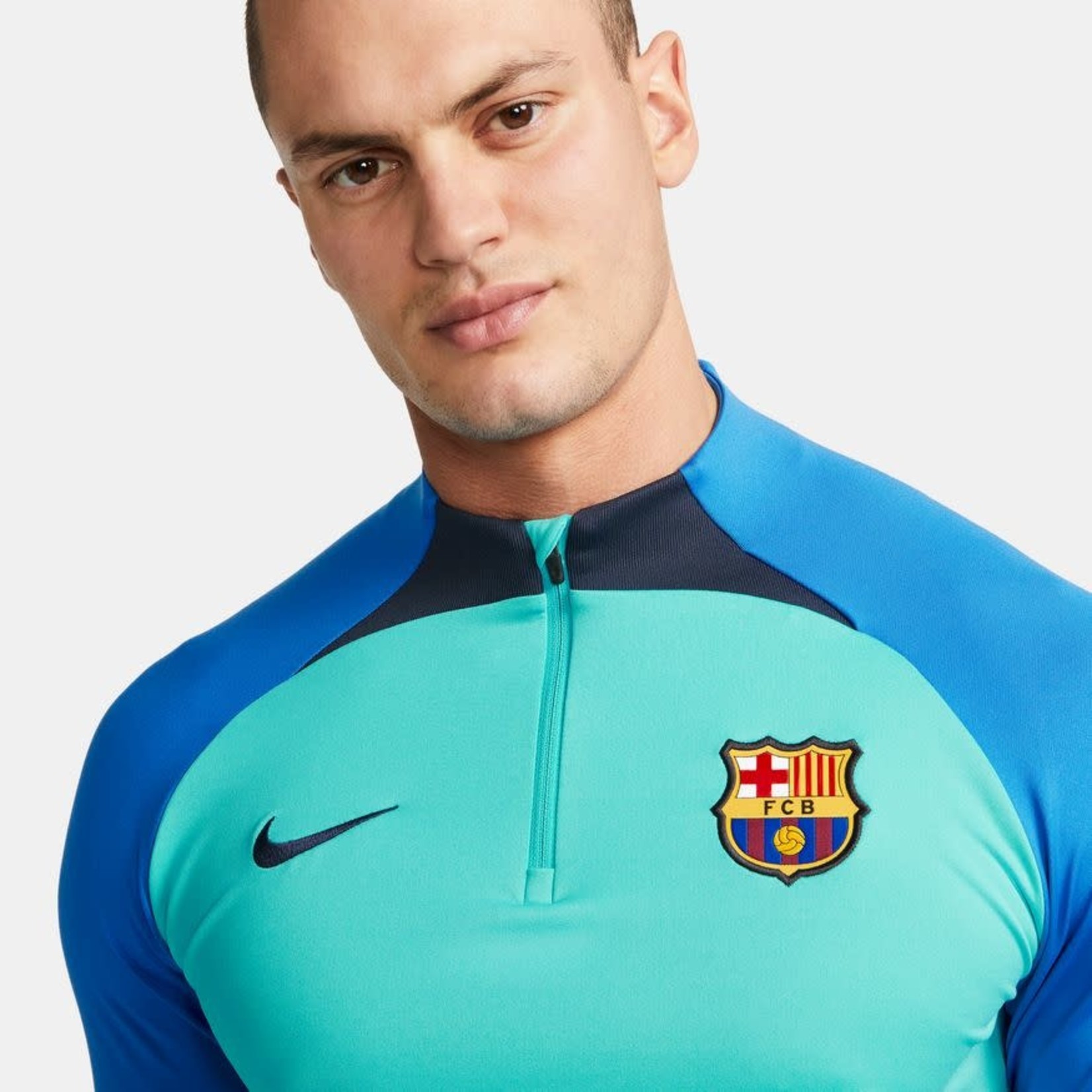 bijtend Kostuums kanaal Nike FC Barcelona 22/23 Strike 1/4 Zip Top - SoccerWorld - SoccerWorld