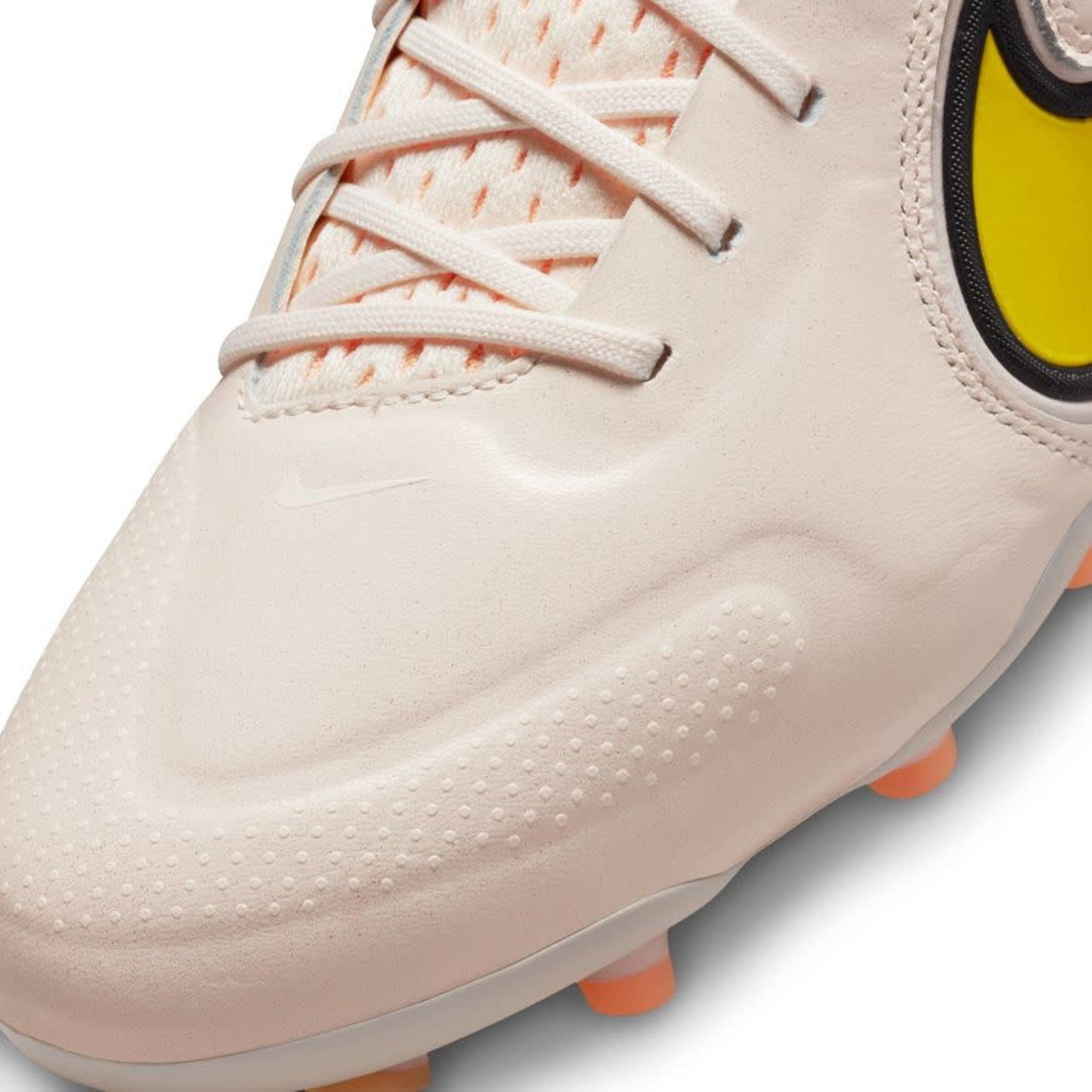 Nike Tiempo Legend 9 Club Indoor Jr - SoccerWorld - SoccerWorld