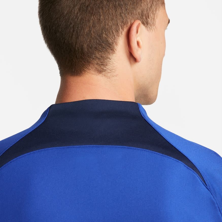 chelsea strike hooded jacket