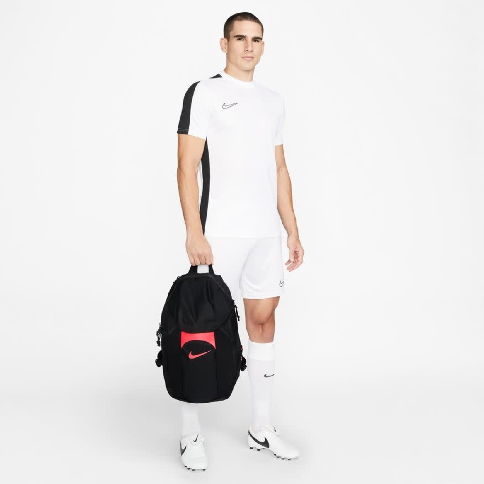 Emulatie Parelachtig Plunderen Nike Academy 3 Team Backpack - SoccerWorld - SoccerWorld