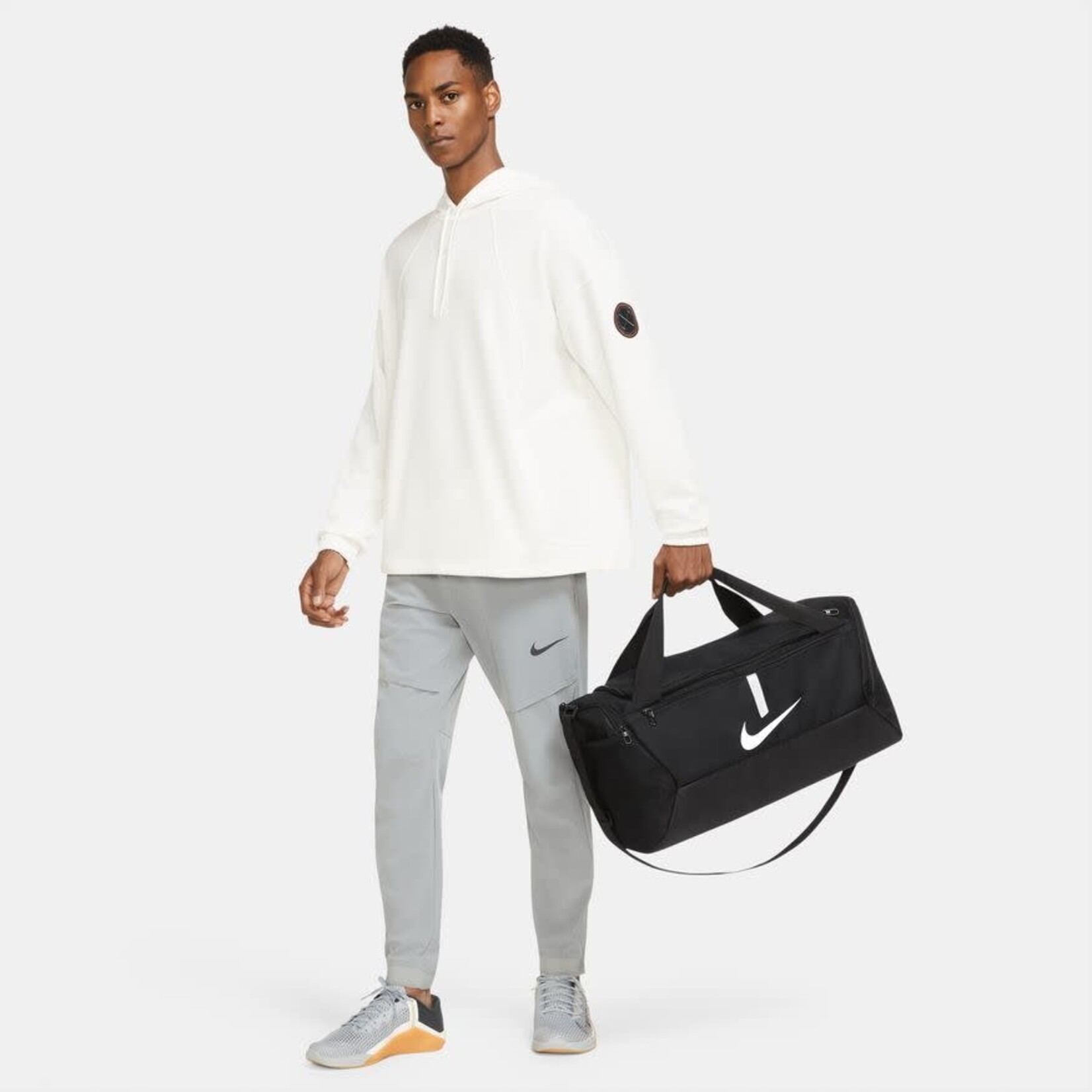 Duffel Bags. Nike IN