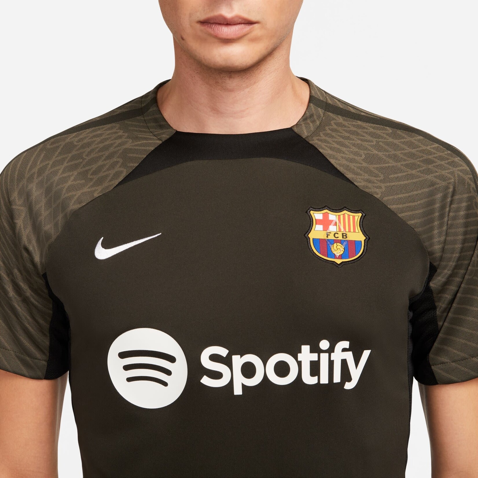 Nike FC Barcelona 23/24 Strike Training Jersey - SoccerWorld