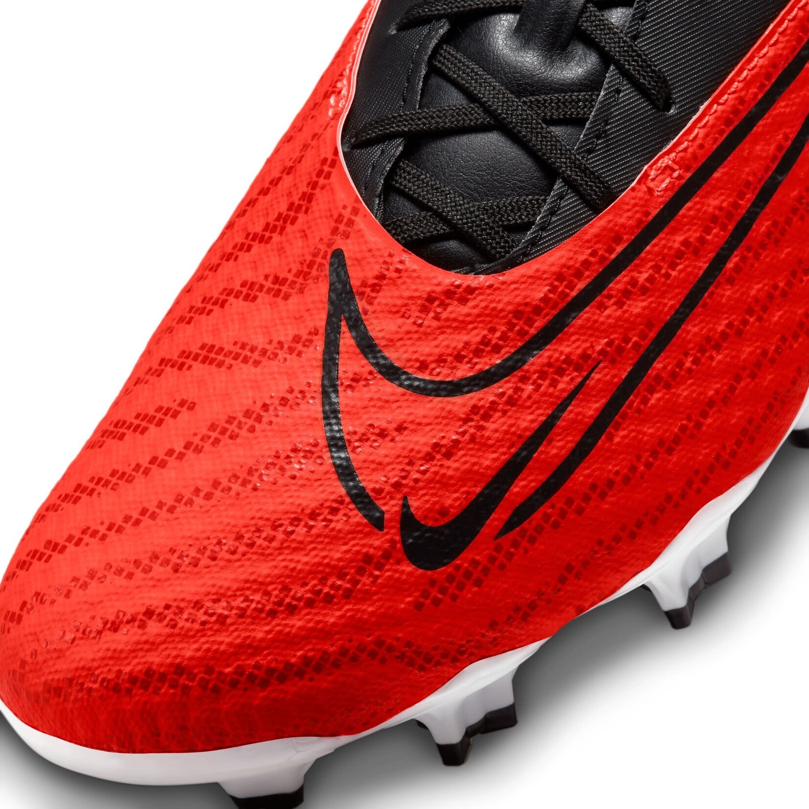 Nike Soccer phantom venom astro turf boots in red