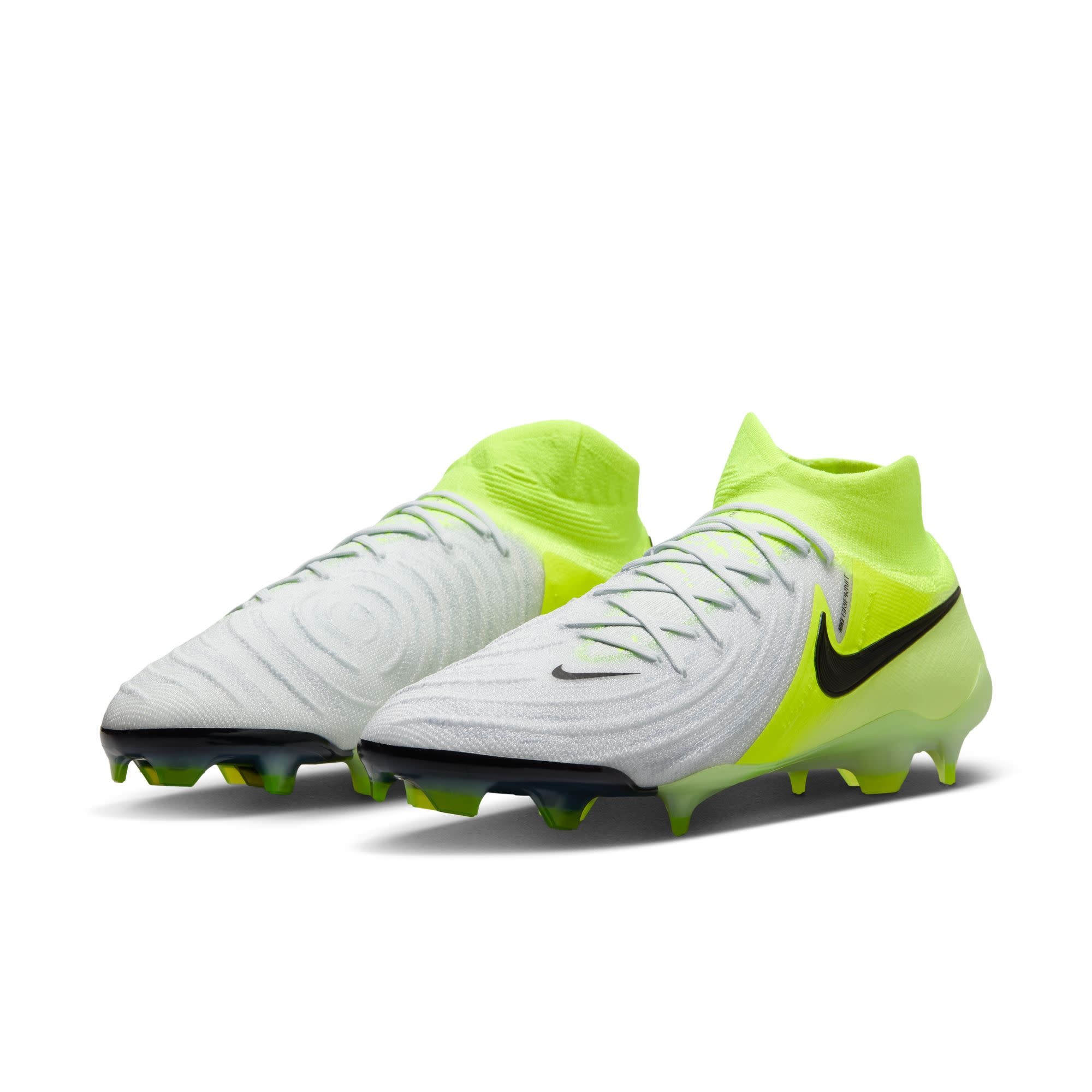Nike Phantom Luna 2 Elite FG SoccerWorld SoccerWorld