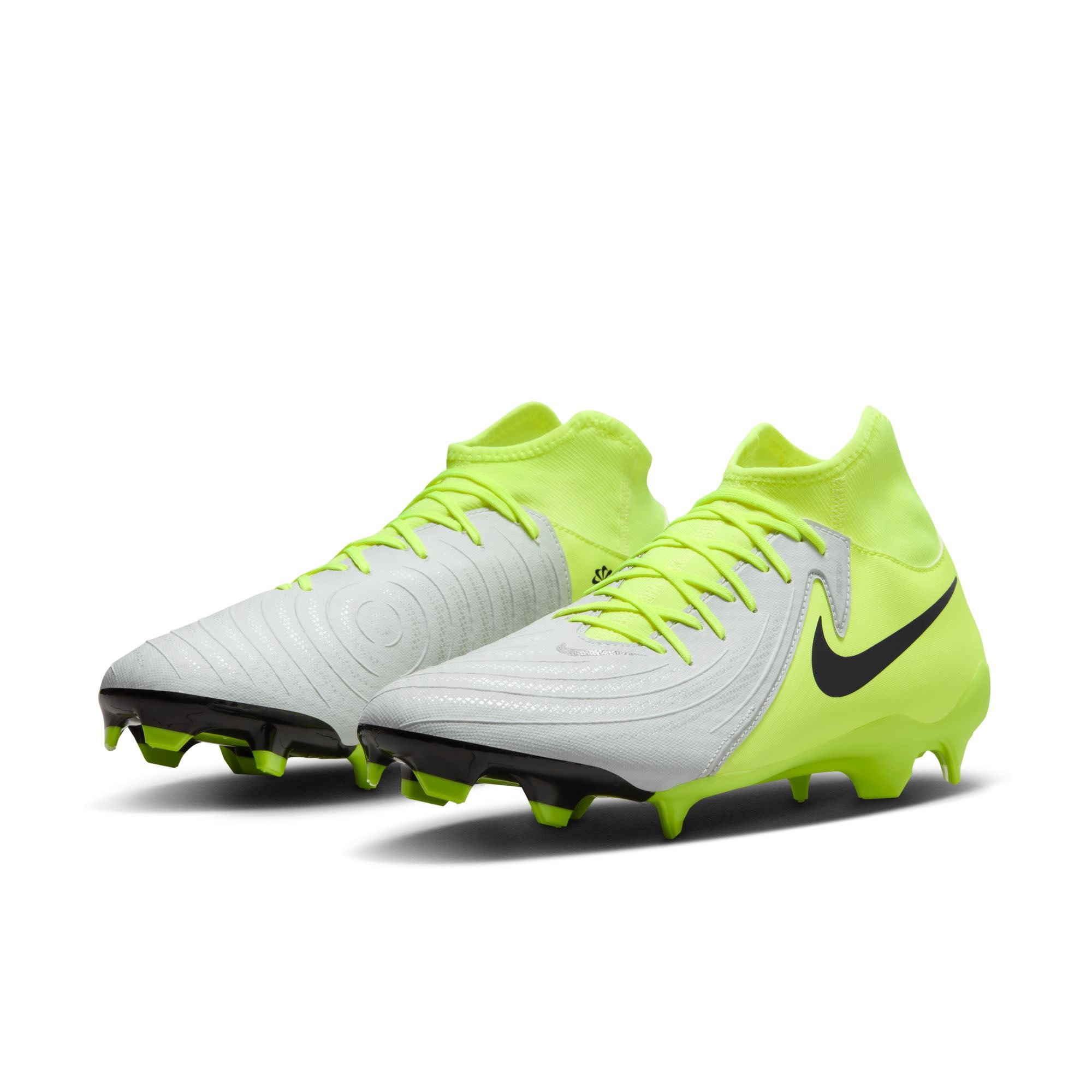 「新商品」に関するプレスリリース - FG/MG Academy 2 Luna Phantom Nike SoccerWorld SoccerWorld - シューズ