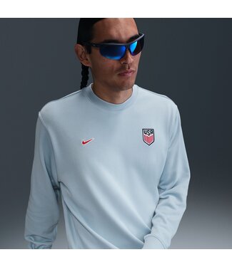 Nike USA 2025 CLUB CREW SWEATSHIRT (LIGHT BLUE)