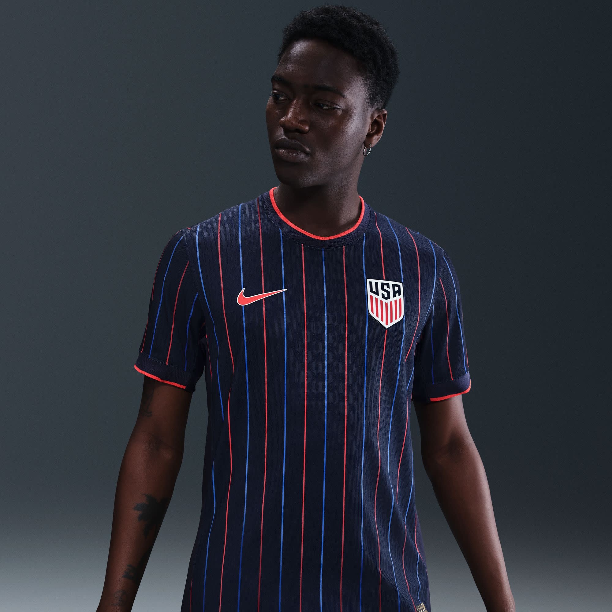 NIKE soccer シャツ　USA代表away 98〜00 シーズン NIKE soccer シャツ USA代表away 98〜00 シーズン