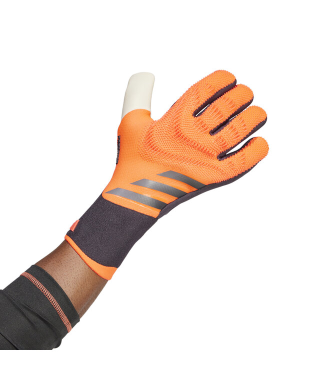 Adidas Predator Pro Goalkeeper Gloves (Red/Black)