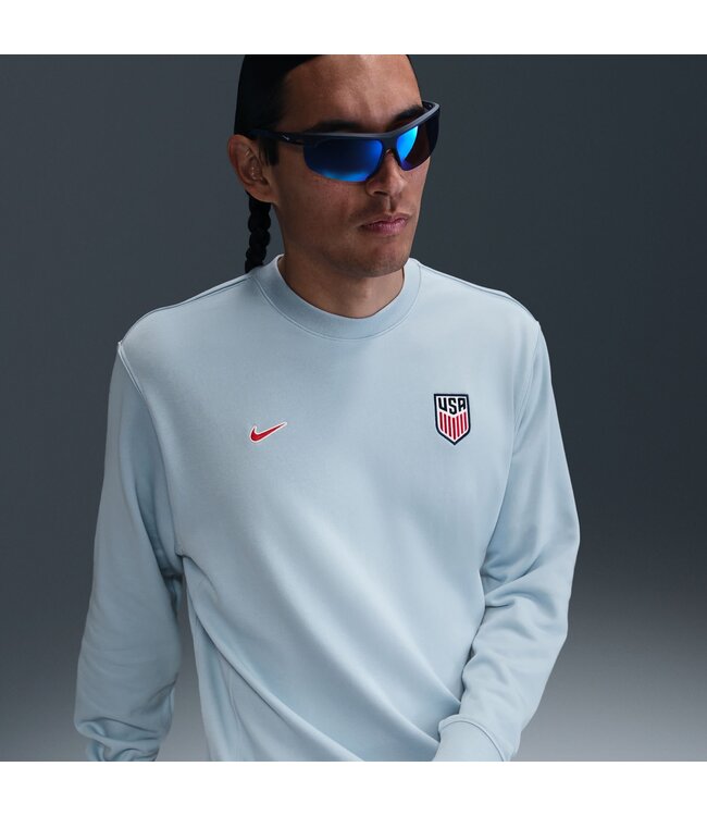 Nike USA 2025 Club Crew Sweatshirt (Light Blue)