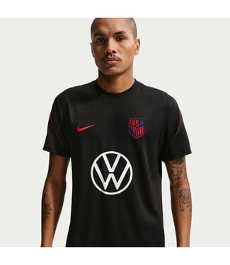 Nike USA 2026 STRIKE TRAINING JERSEY (BLACK)