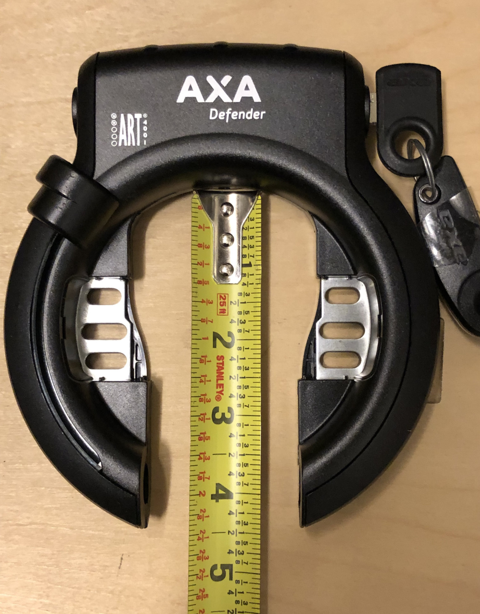 AXA AXA Defender Frame Lock 60mm x 100mm Standard Width