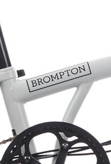 Brompton Brompton - Bike - C Line Explore, Papyrus White, Black Edition, Mid-rise handlebar, Extended Seatpost, Brompton Saddle