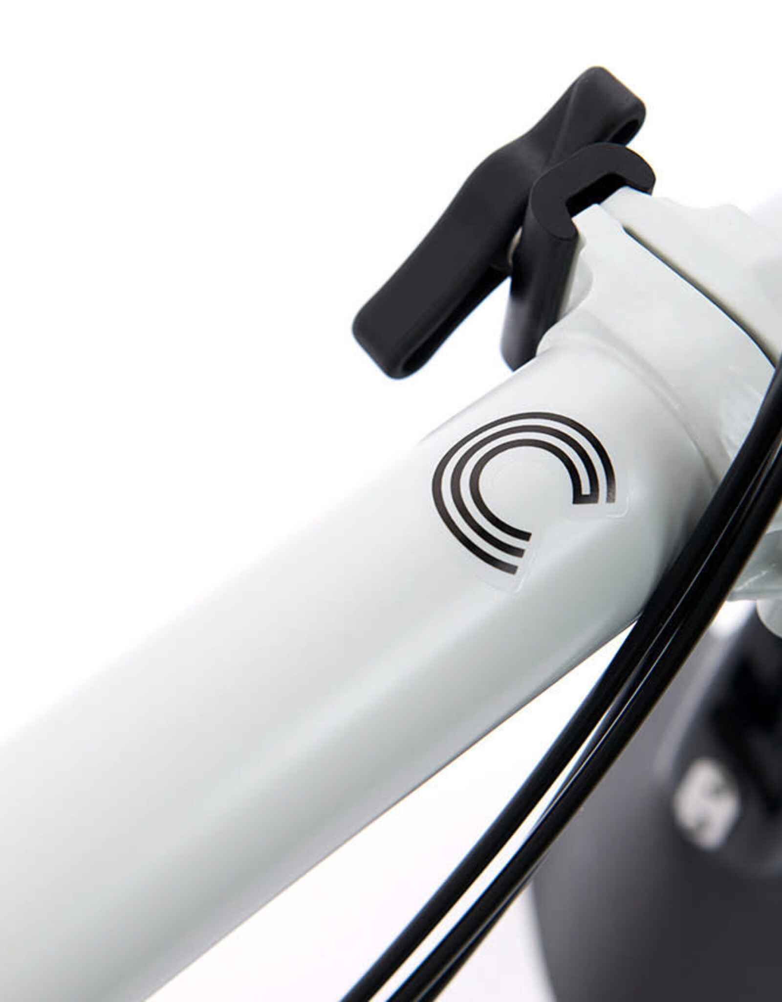 Brompton Brompton - Bike - C Line Explore, Papyrus White, Black Edition, Mid-rise handlebar, Extended Seatpost, Brompton Saddle