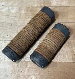 Brooks Brooks Adjustable Length Plump Leather Ring Grips, 100/130mm, Brown