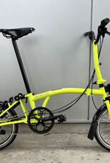 Brompton Brompton - Bike - C Line Explore 6 Spd, Yuzu Green, M Handlebar, Brooks B17 Classic Saddle (Black), Extended Seatpost, Brompton Ergonomic Grips