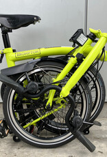 Brompton Brompton - Bike - C Line Explore 6 Spd, Yuzu Green, M Handlebar, Brooks B17 Classic Saddle (Black), Extended Seatpost, Brompton Ergonomic Grips