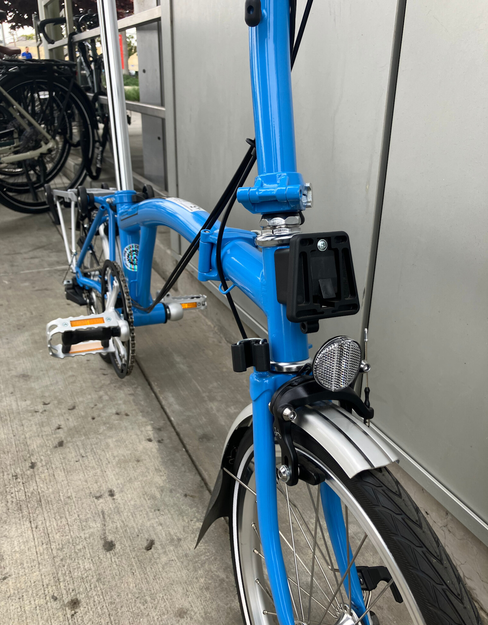 Brompton Brompton - Bike - C Line 3 Speed Archive Edition, Arctic Blue, M Handlebar, Rear Rack, Reflectors, Brooks Cambium C17, Ergon GE1 Evo Slim grips