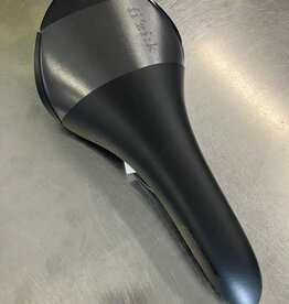 Fizik Aliante R7 Manganese Rail Road Saddle 138mm Regular