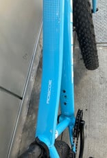 Trek Roscoe 24, 8-speed, Disc Brakes, Light Blue