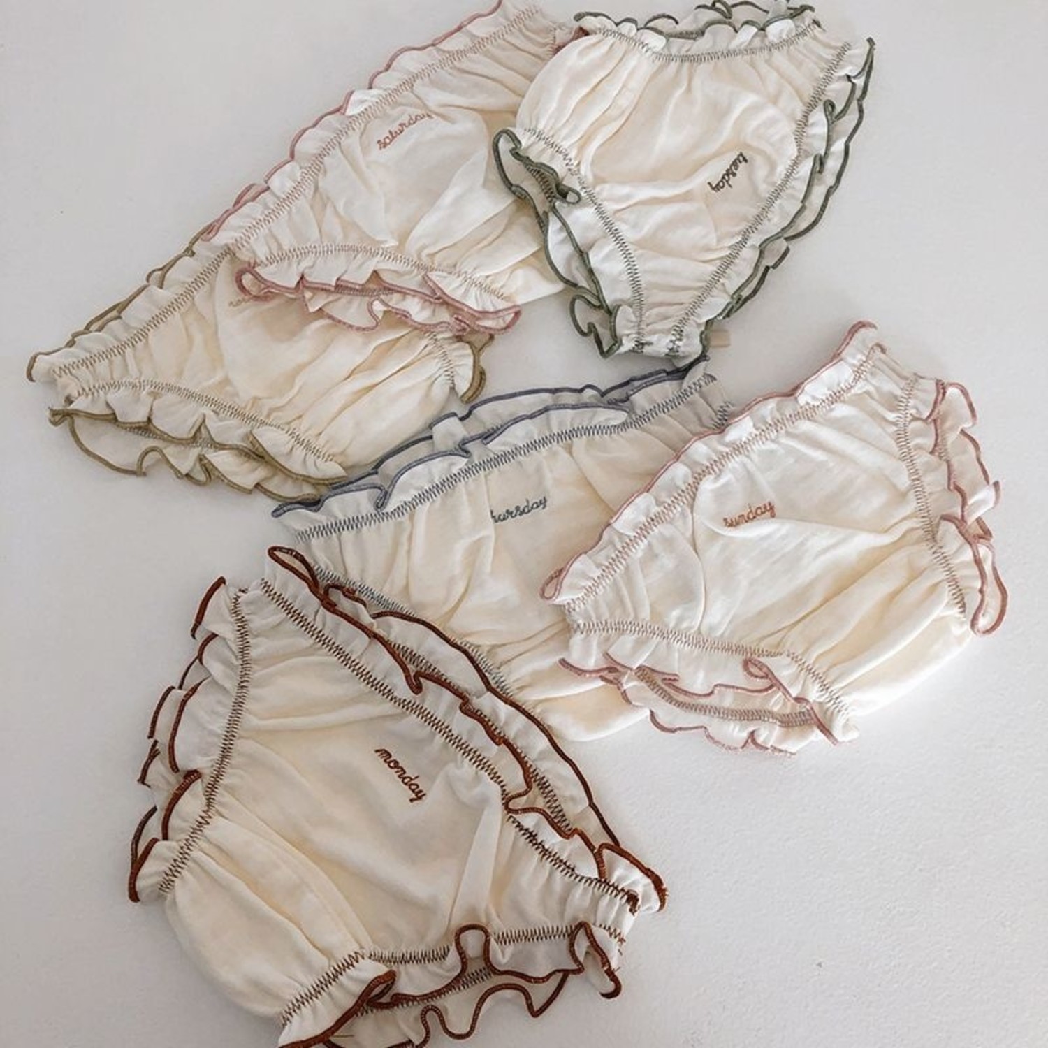 Milk white knickers