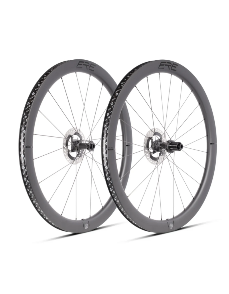 ERE Explorator CCR45 Carbon Wheels