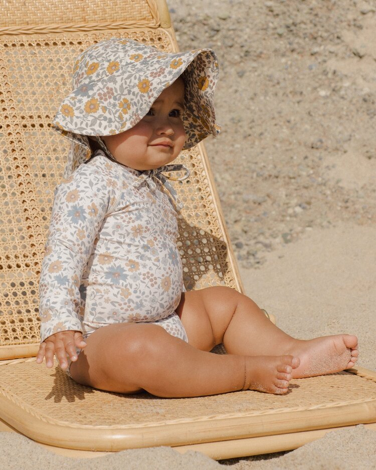 Rylee + Cru Inc. FLOPPY SUN HAT || GARDENIA