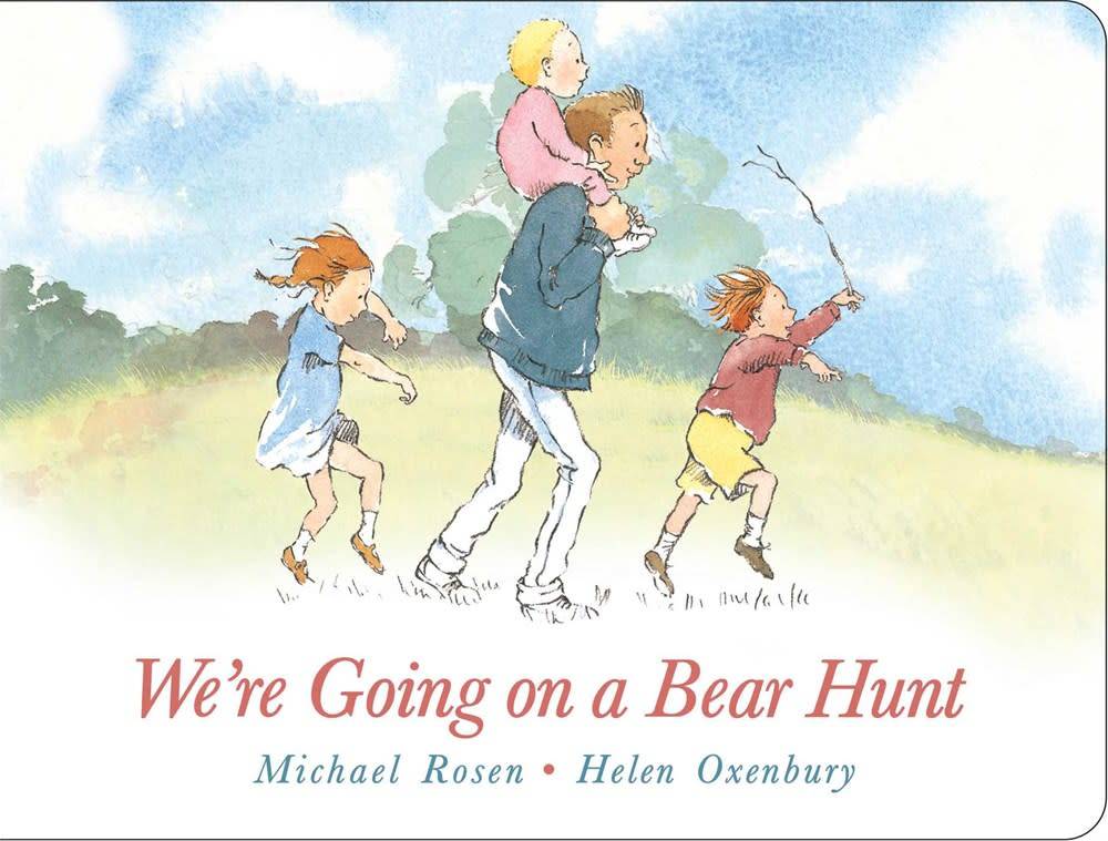 We're Going on a Bear Hunt (Large Board Book)