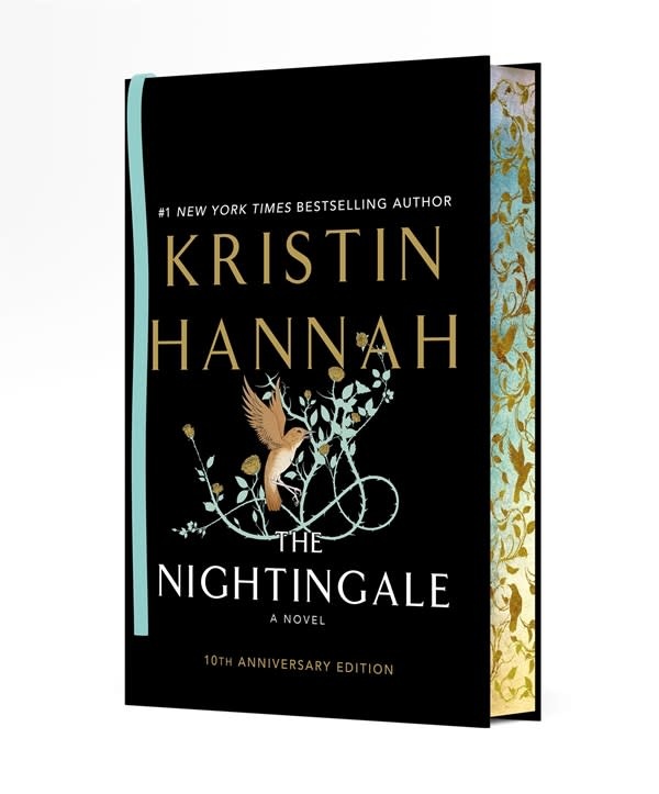 St. Martin's Press The Nightingale Deluxe Edition: A Novel