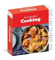 Workman Publishing Company New York Times Cooking Page-A-Day® Calendar 2026: A Year of Fresh and Delicious Recipes