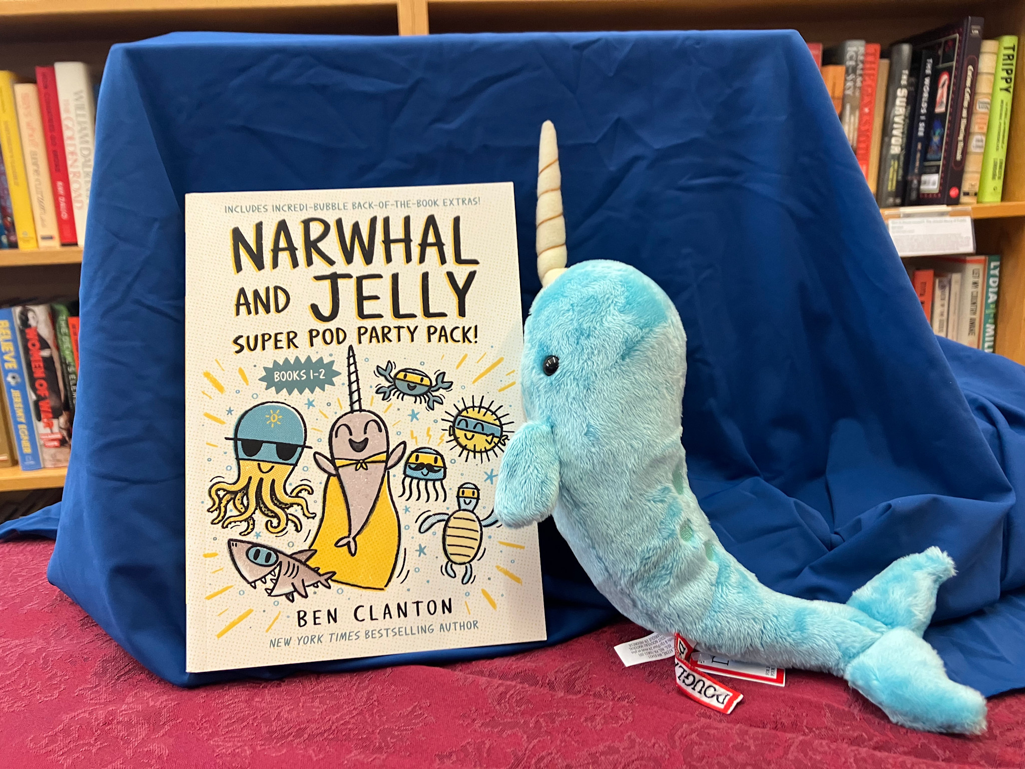 Linden Tree Books St. Nicholas Catholic School Angel Tree of Hope: $20 Gift Bundle