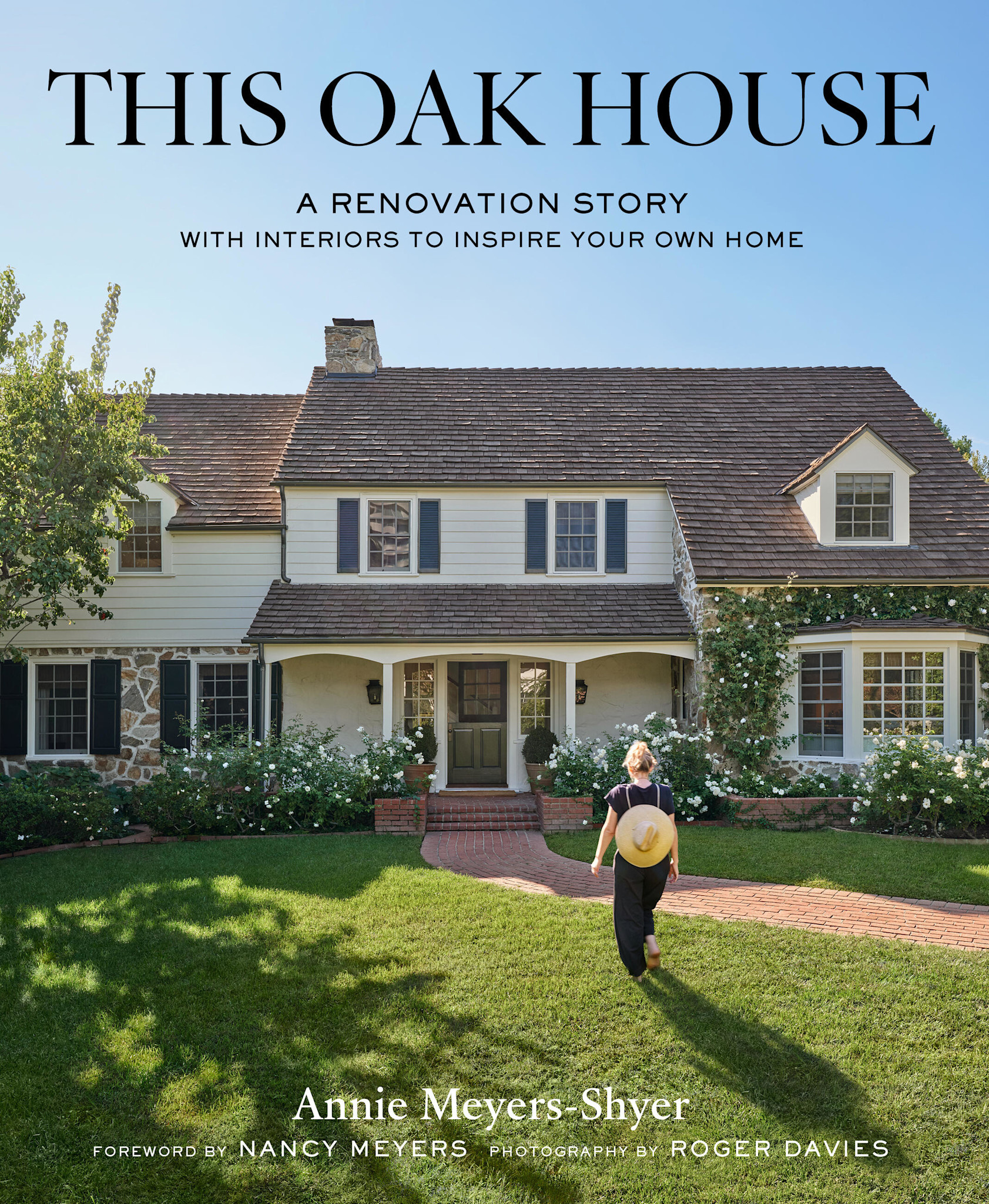 Chronicle Books This Oak House: A Renovation Story with Interiors to Inspire Your Own Home