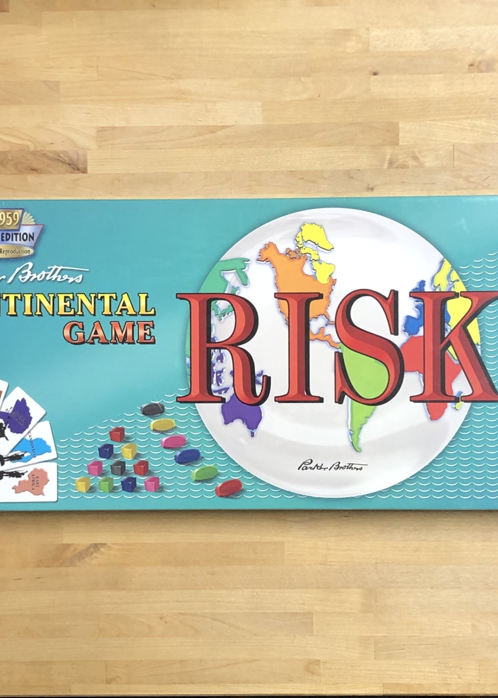 Hasbro Game - Risk Classic Edition