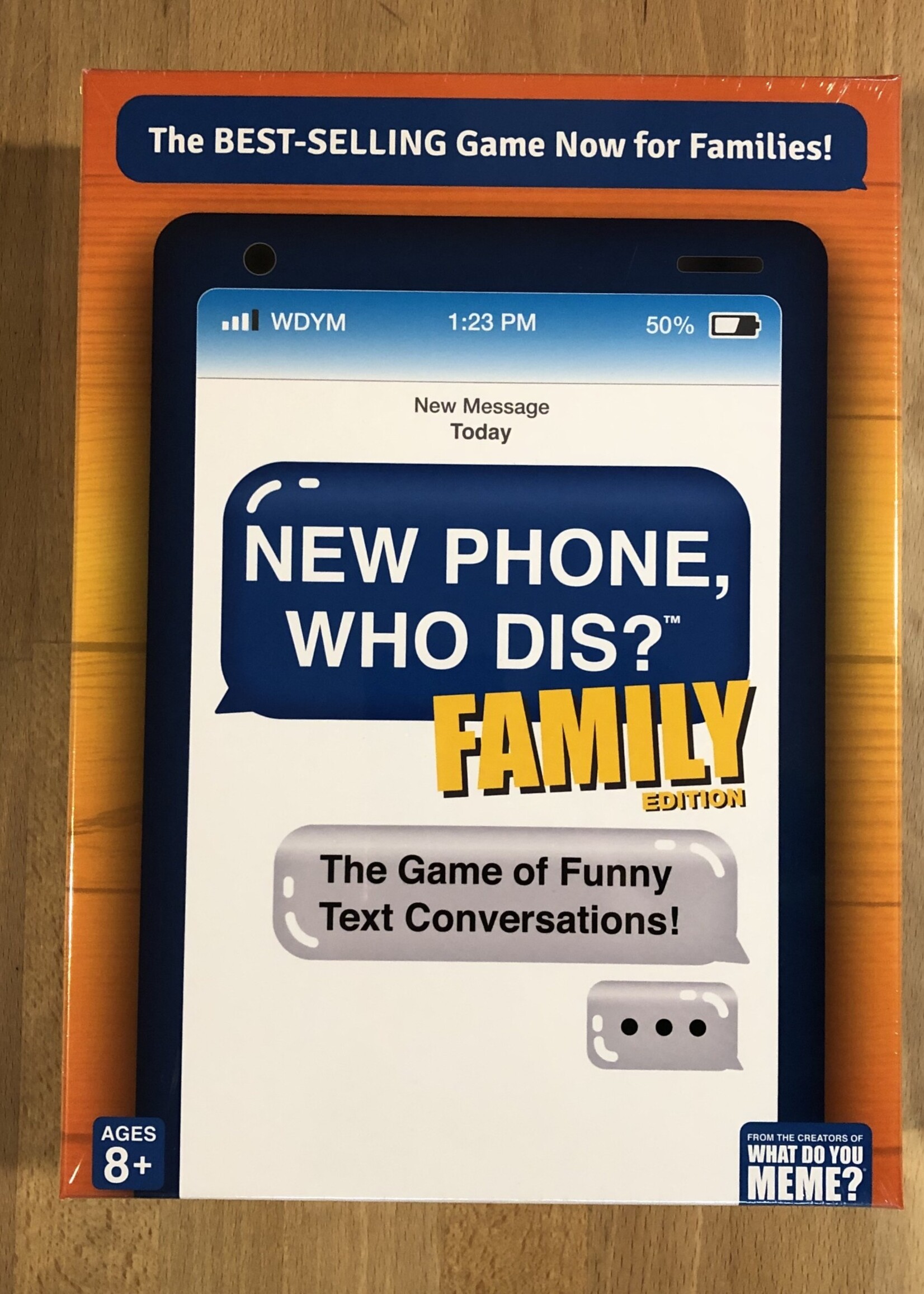 What Do You Meme? Game - New Phone, Who Dis? Family Edition