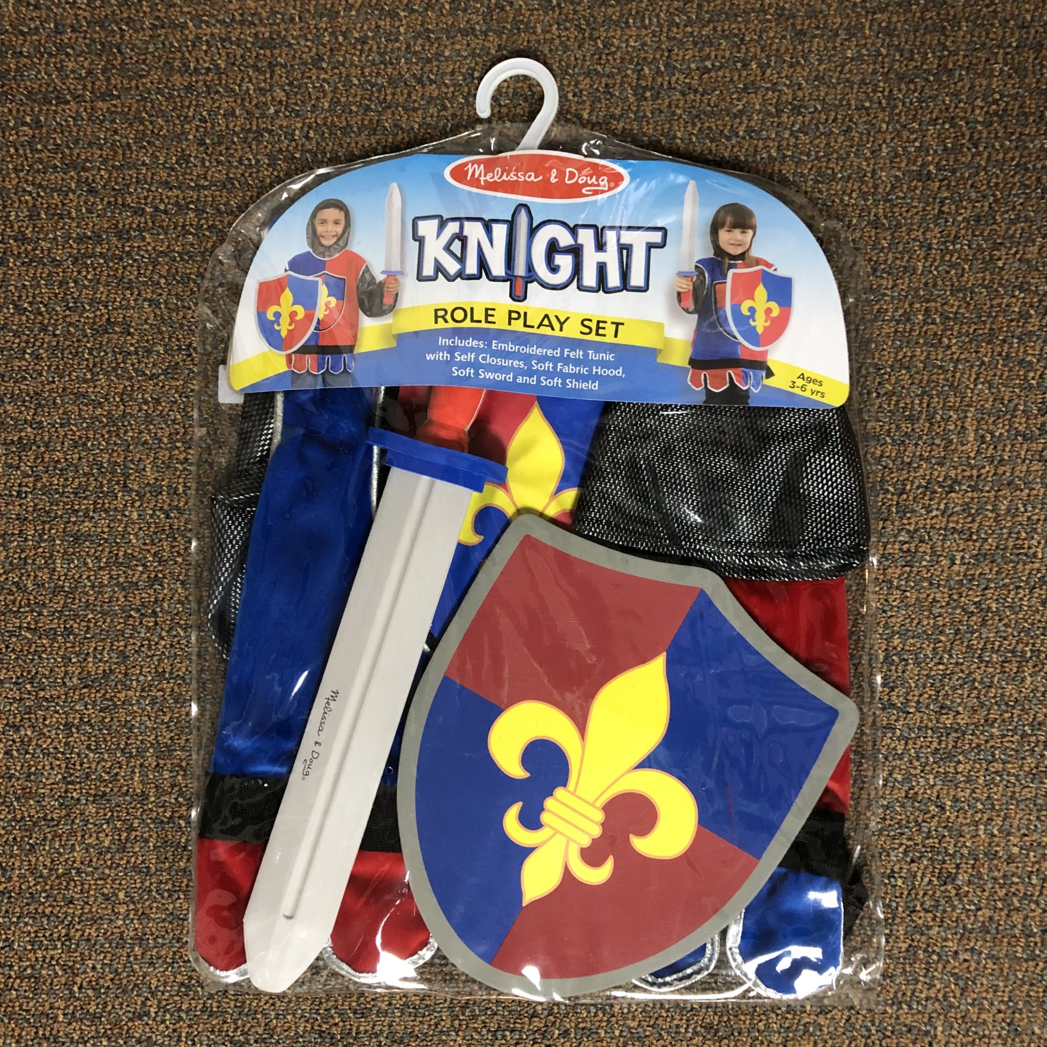 Melissa Doug Knight Role Play Costume Set O Toys
