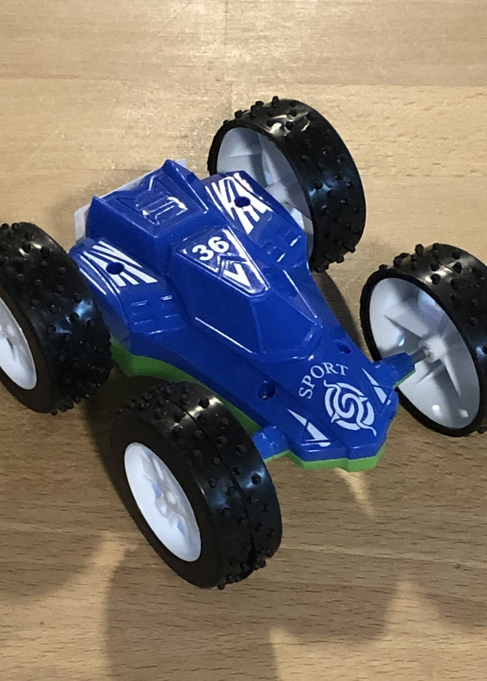 Double Sided Flip Car
