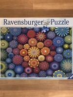 Ravensburger Puzzle - Radiating Rainbow Mandalas 2000 Pc.