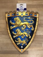 Triple Lion King Shield