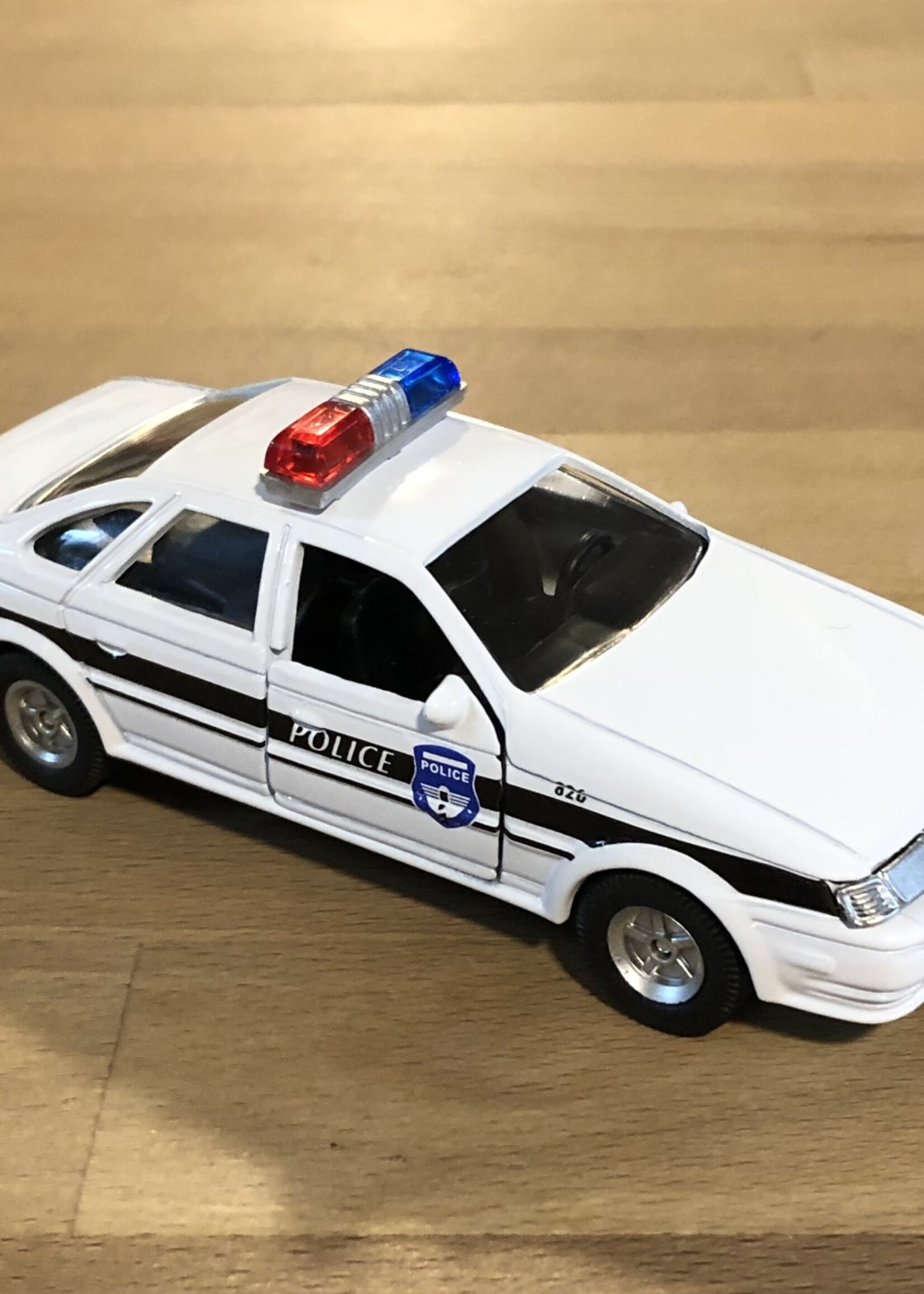 Toysmith Pull Back Patrol Car