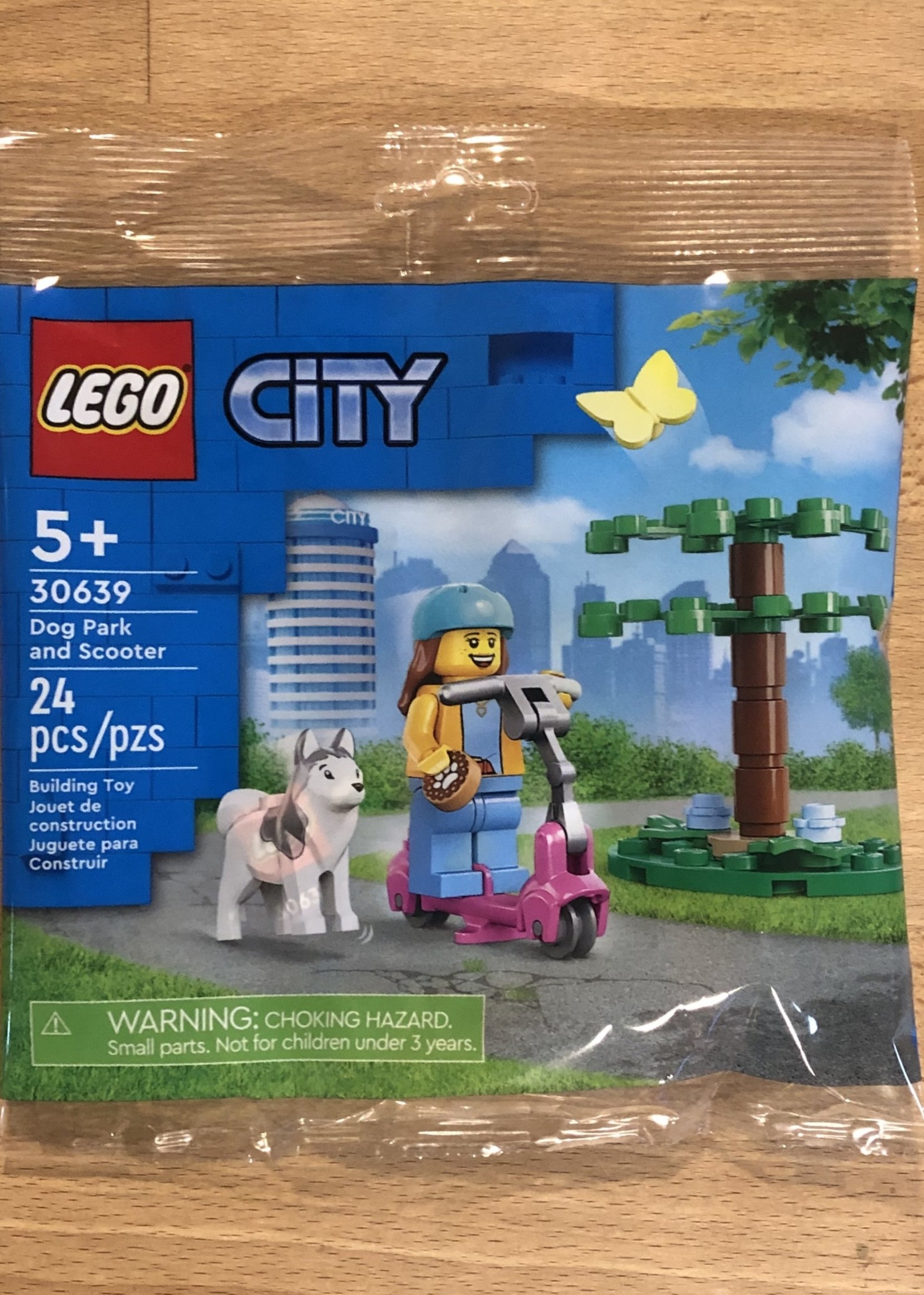 Lego City - Dog Park and Scooter
