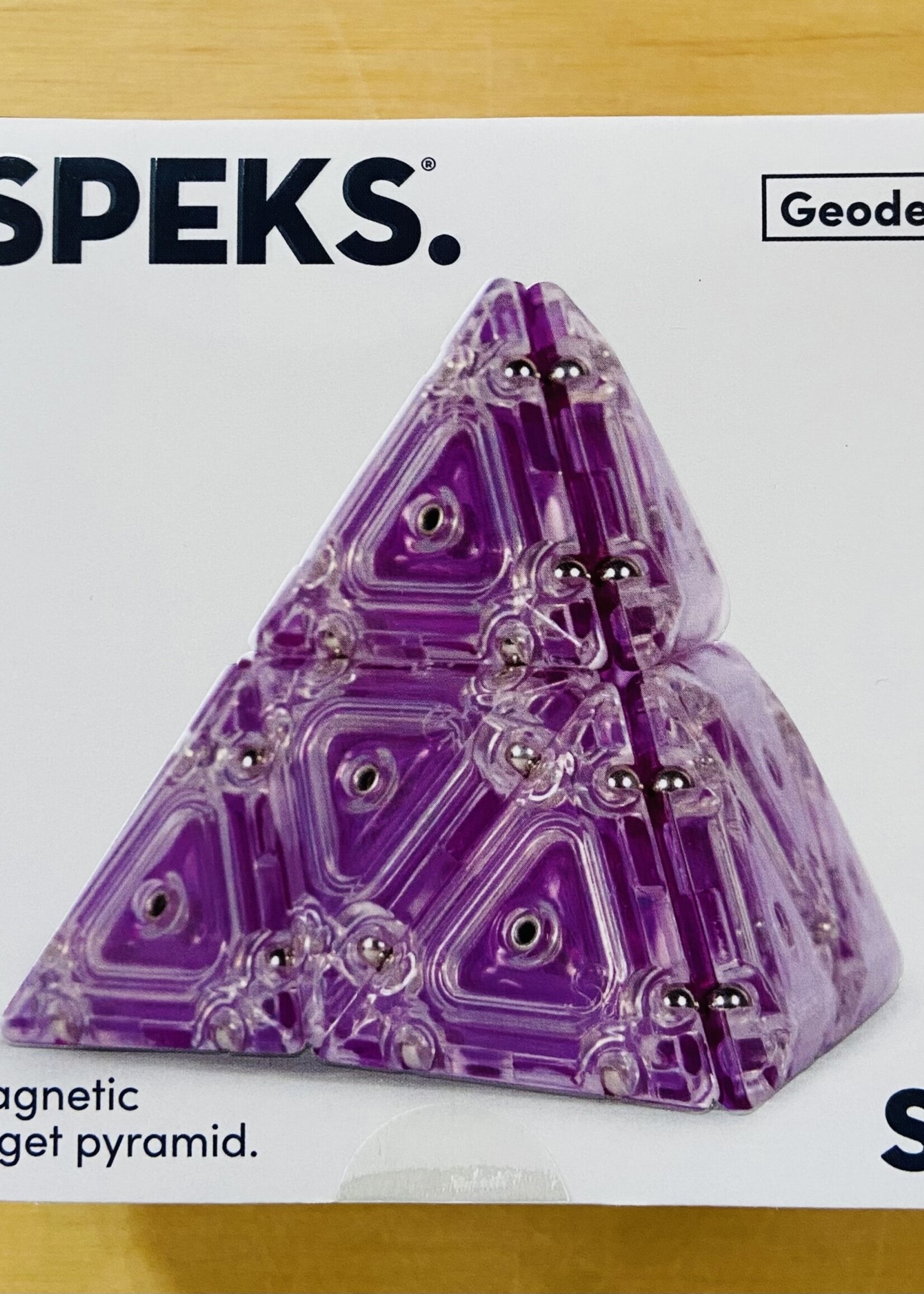 Speks Speks - Geode Pyramid Quartz