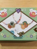 Djeco Beads & Jewelry Tila and Flowers