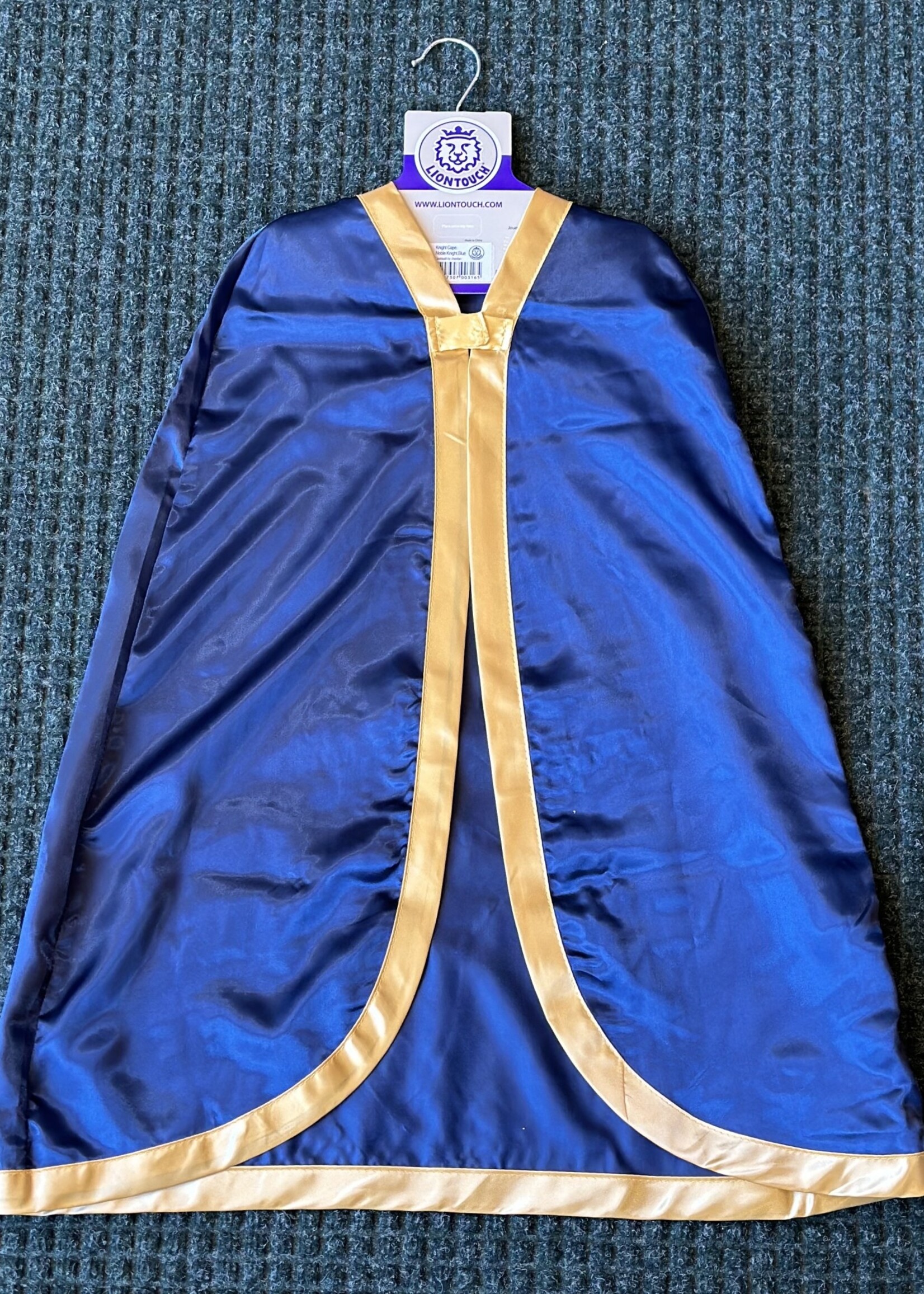 Noble Knight Cape, Blue