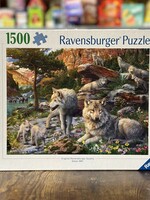 Ravensburger Puzzle - Wolves in Spring 1500 Pc.