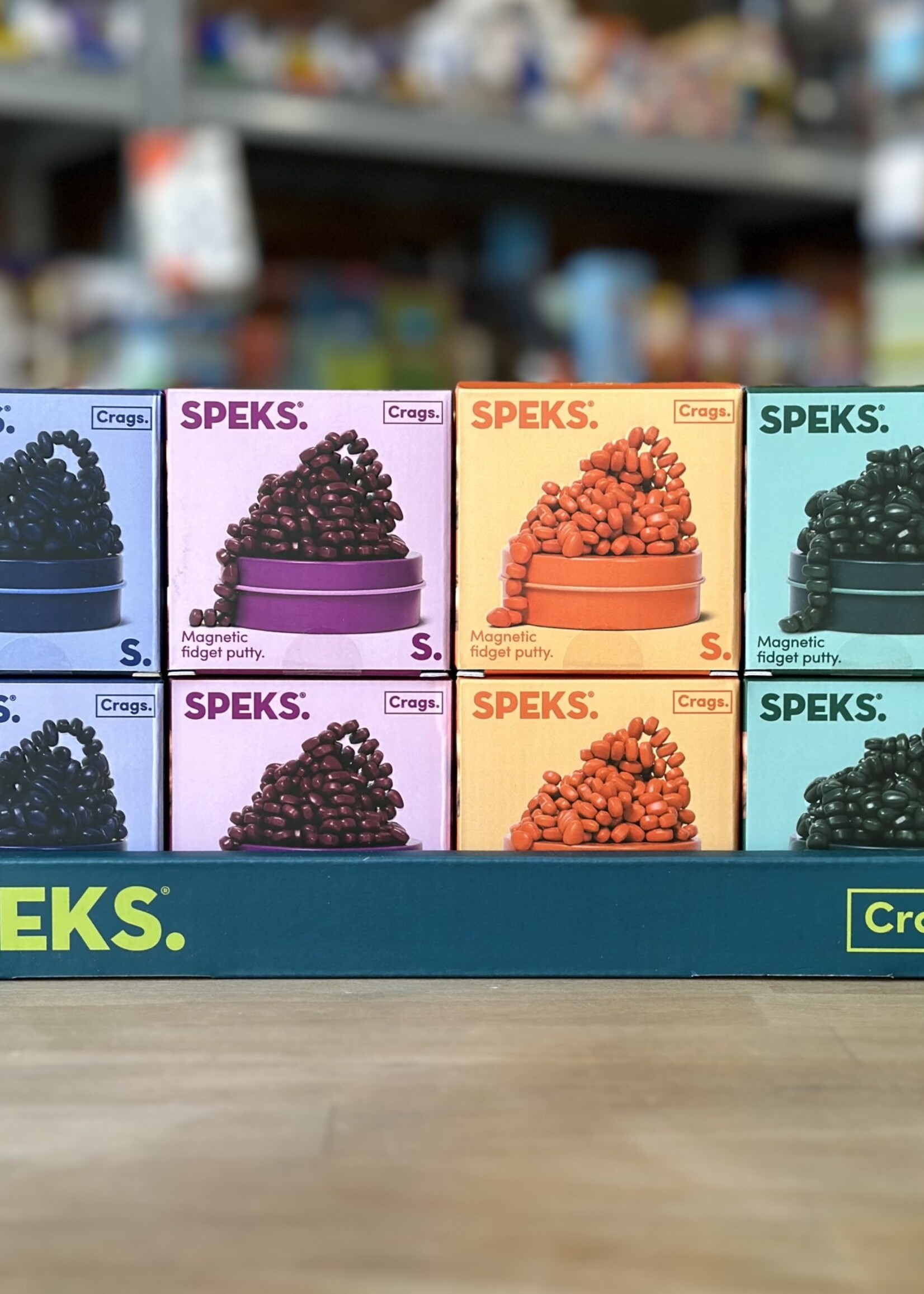 Speks Speks - Iris Crags