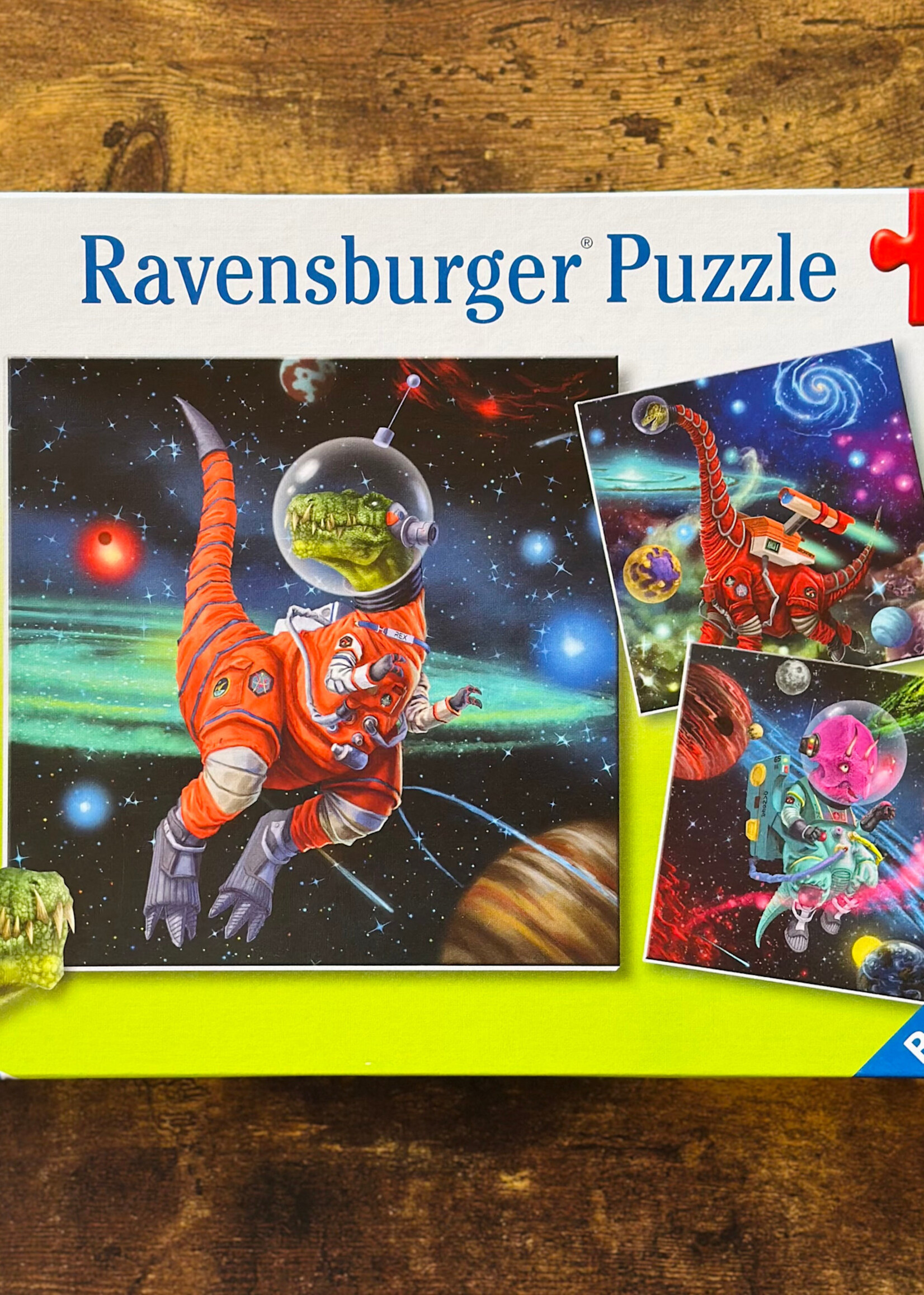Ravensburger Puzzle - Dinosaurs in Space 3 x 49 Pc.