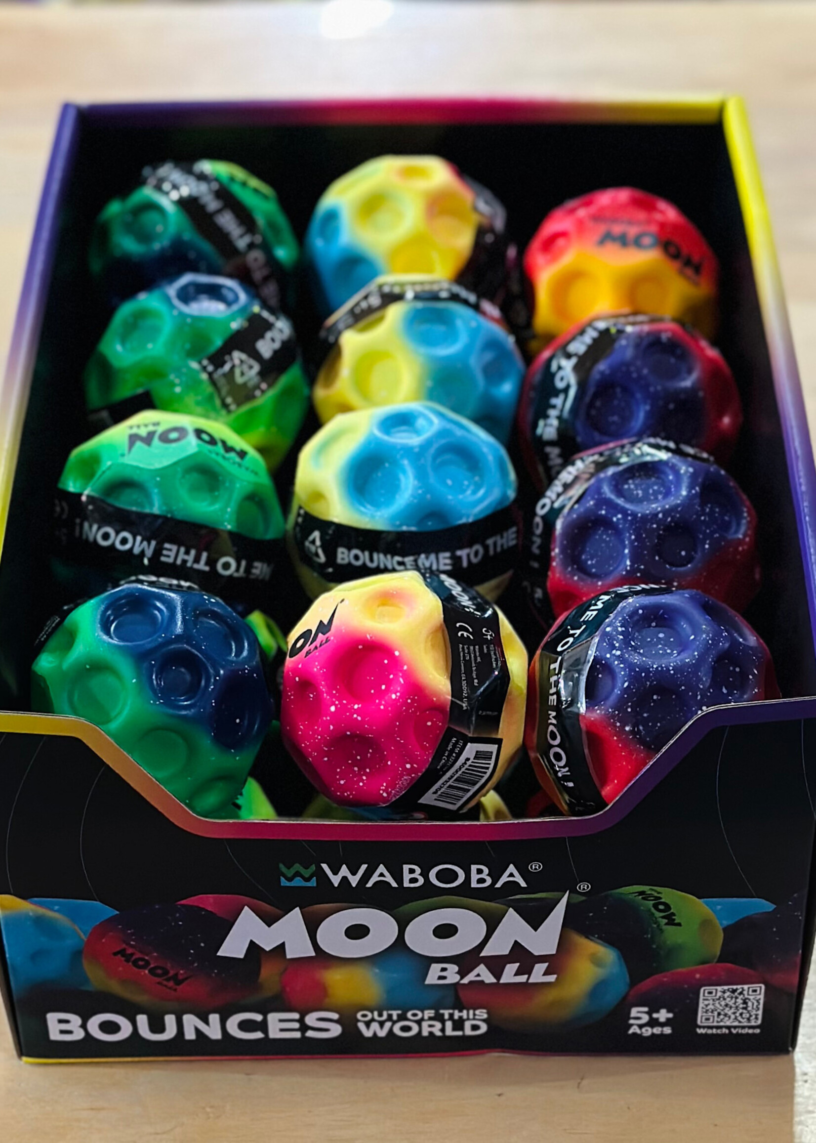Waboba Moon Ball - Gradient Red
