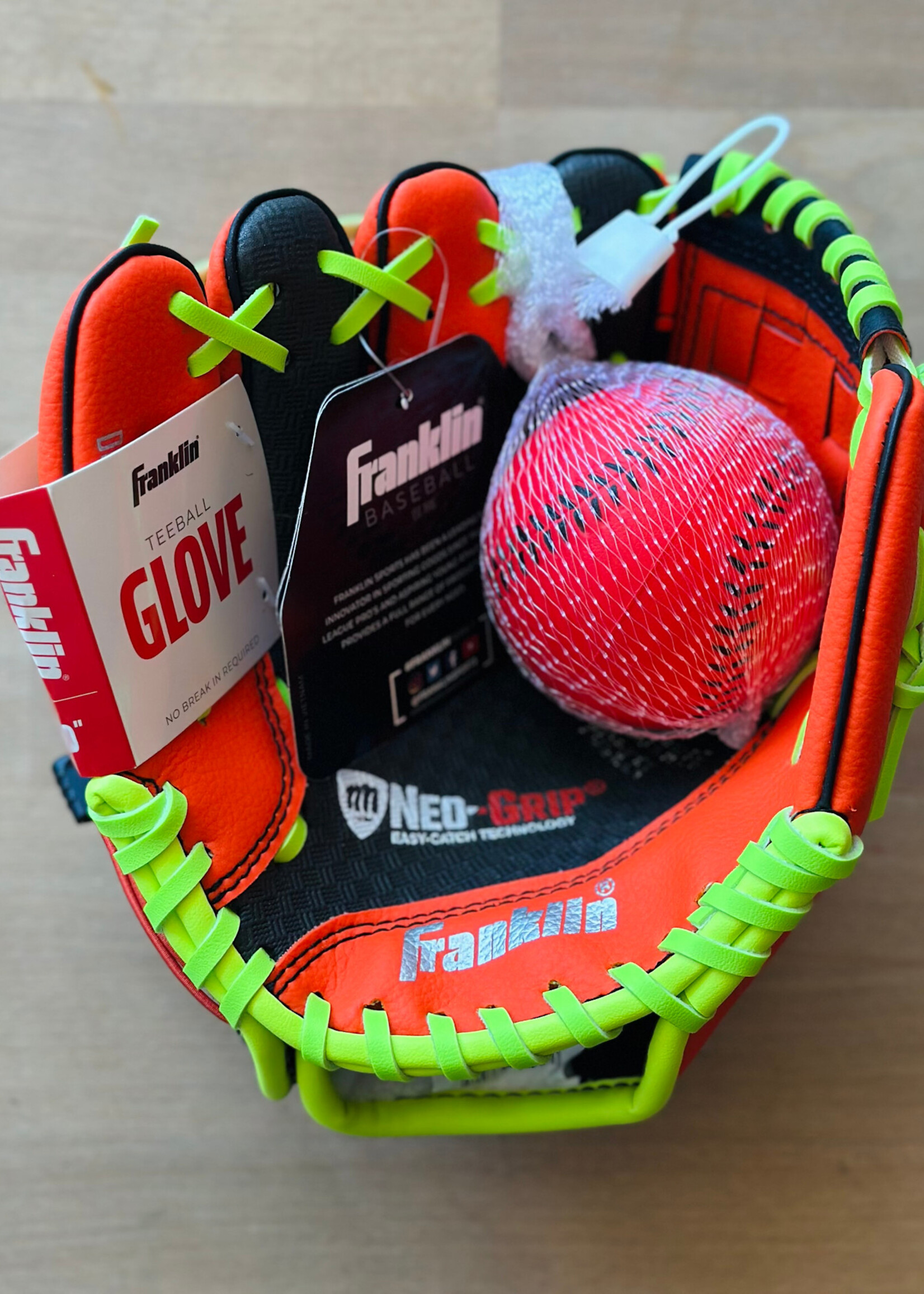 Franklin Teeball Glove (Left Red)